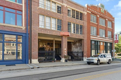 Mississippi River Home For Sale in Memphis Tennessee