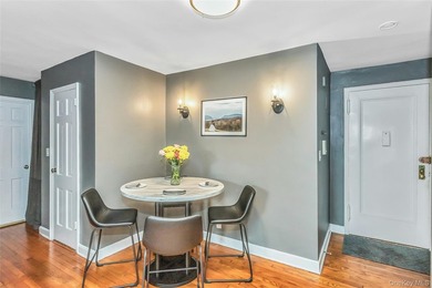 Welcome to 8 Welwyn Road, one of three sister cooperative - photo 5