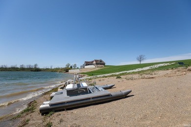 Award-winning luxury meets breathtaking waterfront views in this - photo 7