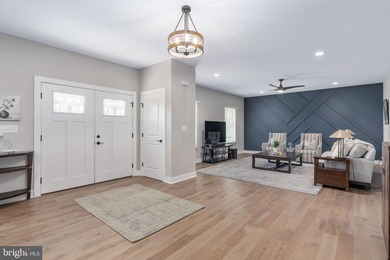 Welcome to 261 Washington St., where every detail has been - photo 9