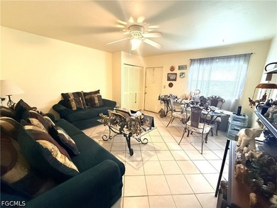 1st Floor Condo in Lochmoor - No Stairs! Tile Floors Throughout! - photo 3