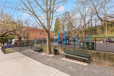 Nestled in the wonderful Riverdale community, this - photo 15