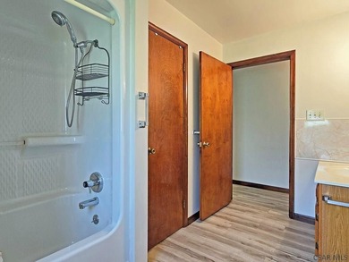 Tucked into the heart of an outdoor paradise, this 3 bedroom, 1 - photo 18