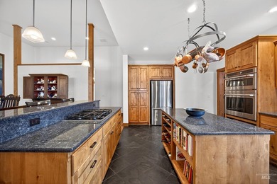 Amazing opportunity in beautiful Jug Mountain Ranch McCall. This - photo 21