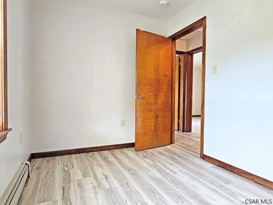 Tucked into the heart of an outdoor paradise, this 3 bedroom, 1 - photo 22