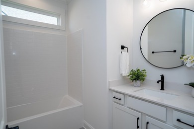 Designed for today's lifestyle, this spacious open floor plan - photo 27