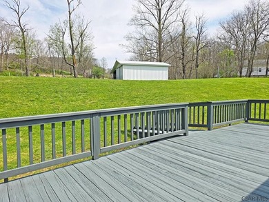 Tucked into the heart of an outdoor paradise, this 3 bedroom, 1 - photo 28