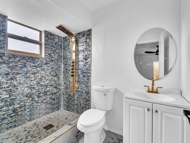 Incredible opportunity to own this charming 2 bedroom, 2 - photo 28