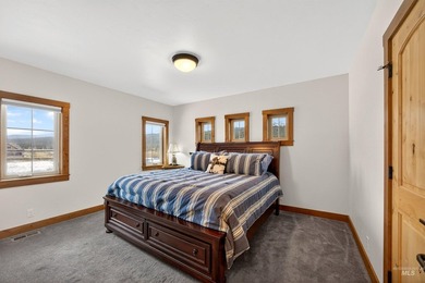 Amazing opportunity in beautiful Jug Mountain Ranch McCall. This - photo 34