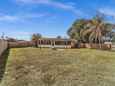 Incredible opportunity to own this charming 2 bedroom, 2 - photo 38