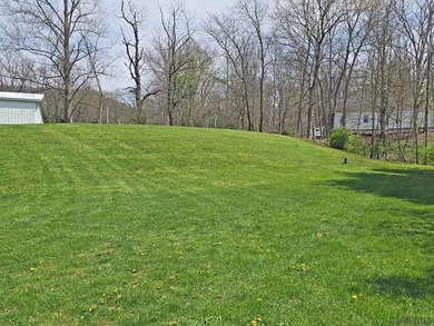 Tucked into the heart of an outdoor paradise, this 3 bedroom, 1 - photo 41