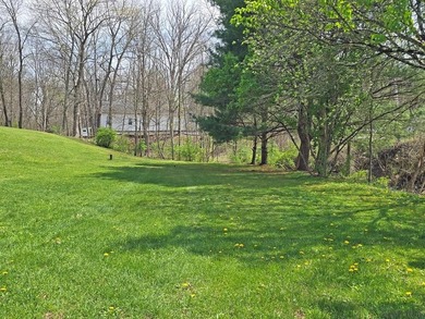 Tucked into the heart of an outdoor paradise, this 3 bedroom, 1 - photo 42