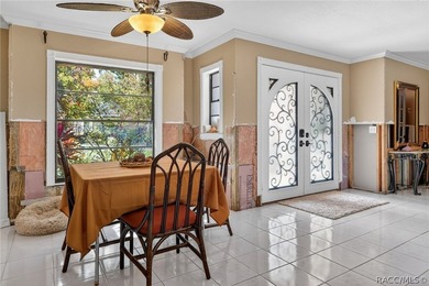 LOCATION LOCATION! A Spacious Waterfront 4 bedroom, 2 bathroom - photo 42