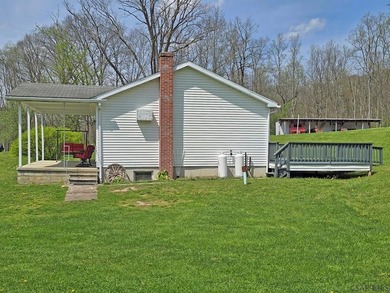 Tucked into the heart of an outdoor paradise, this 3 bedroom, 1 - photo 44