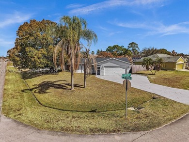 Incredible opportunity to own this charming 2 bedroom, 2 - photo 46