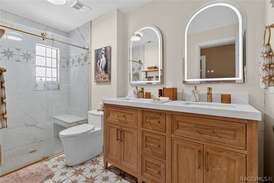 LOCATION LOCATION! A Spacious Waterfront 4 bedroom, 2 bathroom - photo 46