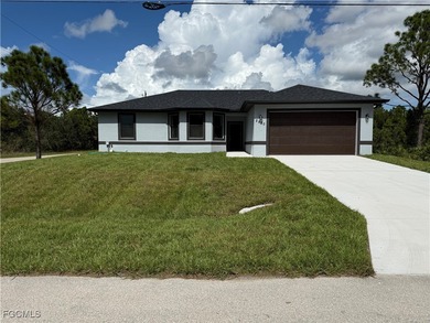 Lehigh Acres Area Home For Sale in Lehigh Acres Florida