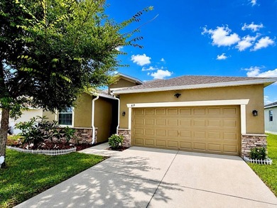 SELLER MOTIVATED!! POND VIEW!! NEW ROOF!! Located in the - photo 1