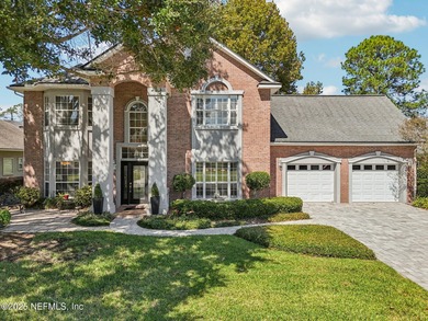 Lake Home For Sale in Fleming Island, Florida