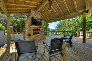 Welcome to one of Lake Blue Ridge's most extraordinary - photo 15