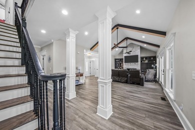EXTRAORDINARY OPPORTUNITY TO OBTAIN OVER 4 ACRES OF PRIME LEVEL - photo 18