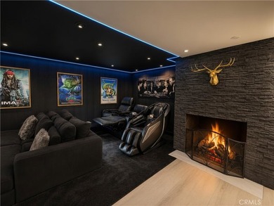 Welcome to modern, resort-style living on Lido Isle. Extensively - photo 20