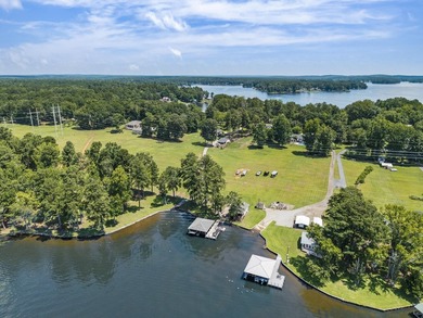 EXTRAORDINARY OPPORTUNITY TO OBTAIN OVER 4 ACRES OF PRIME LEVEL - photo 24