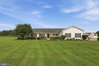 *** Agent: night worker Monday through Friday. Showings 2:00 PM - photo 4