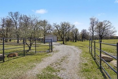 This 5 Acres offers seclusion and so much space for outdoor - photo 37