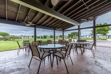 Desirable first floor condo, this spacious unit has over 1100 sq - photo 38