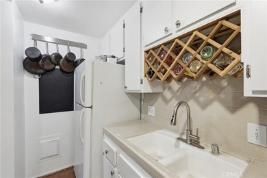 Discover this thoughtfully updated 1 bedroom, 1 bathroom end - photo 9