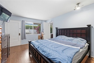 Discover this thoughtfully updated 1 bedroom, 1 bathroom end - photo 10