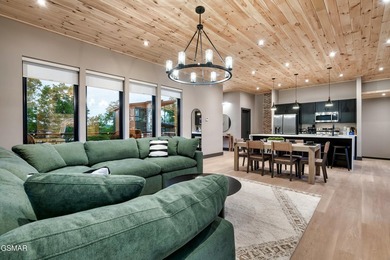 Premium short-term rental investment opportunity in The Lodges - photo 11