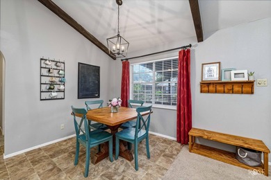 Welcome home to this spacious 3-bedroom, 2-bathroom residence - photo 13
