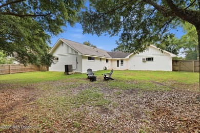 Welcome to one of the most sought-after locations in Pass - photo 33