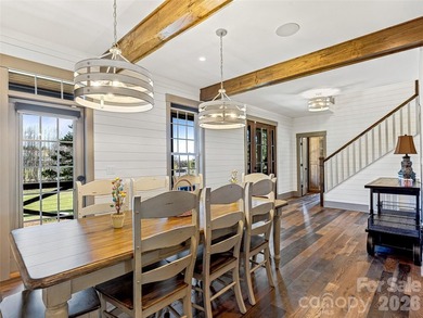 Completely transformed modern farmhouse on 5.5 acres w/ mountain - photo 34