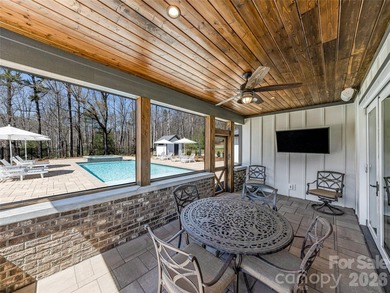 Completely transformed modern farmhouse on 5.5 acres w/ mountain - photo 37