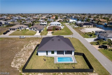 OVERSIZED corner lot NEW CONSTRUCTION CONTEMPORARY home on 0.259 - photo 7