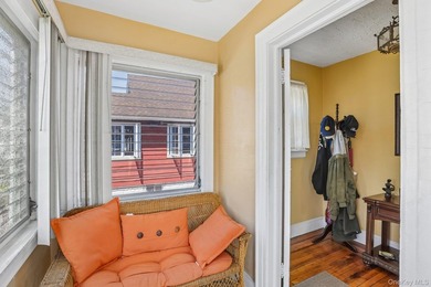 Welcome to this charming Rosedale home offering wonderful space - photo 4