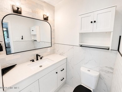 Welcome to this cute and cozy home situated on a rare 1.01-acre - photo 20