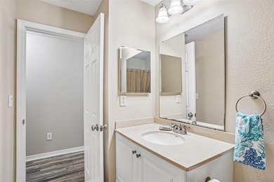 Under contract-accepting backup offers. Welcome home to comfort - photo 22