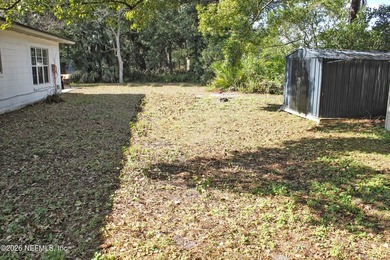 Welcome home to this beautifully updated 3-bedroom, 2-bath - photo 29