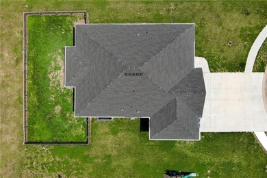 You want space, a smart layout, and a neighborhood you'll - photo 50