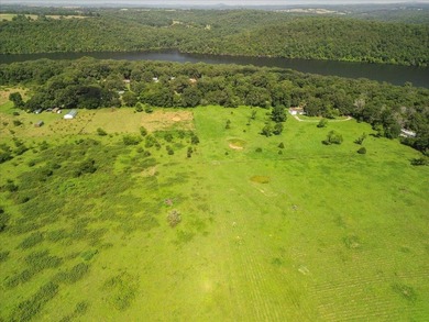 99 Acres M/L in Ozark County, MO - Borders 2,500+ Acres of - photo 9