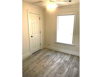 Discover a rare (3) lots & (6) homes opportunity in a peaceful - photo 11