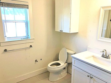 Discover a rare (3) lots & (6) homes opportunity in a peaceful - photo 12