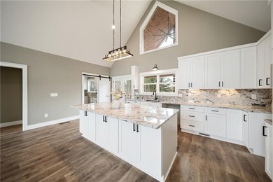 Escape to the North Georgia mountains in this custom-designed - photo 15