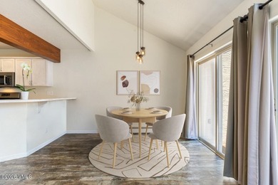 Beautiful, sun-filled 3-bedroom townhome in the heart of Lower - photo 7