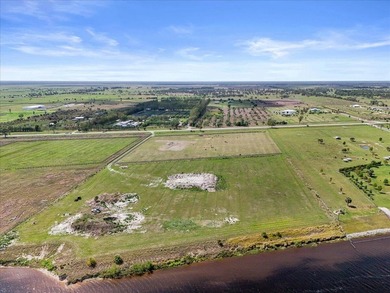 Come see this extraordinary 20+ acre waterfront property - photo 5