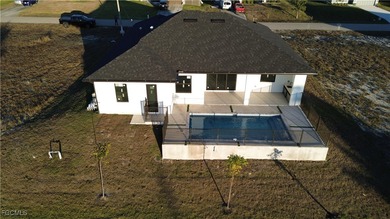 STUNNING MODERN NEW CONTRUCTION with POOL!! NO FLOOD ZONE. this - photo 7